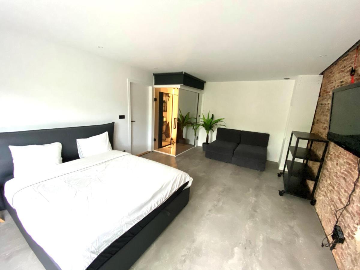 The Square - Vacation Rental With Outdoor Sauna - Centre Of Amberes Exterior foto